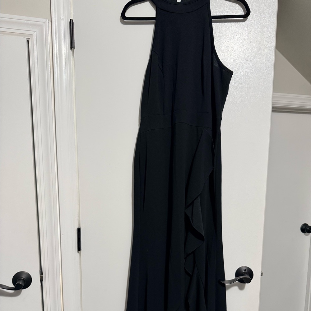 Elegant Black Sleeveless Dress